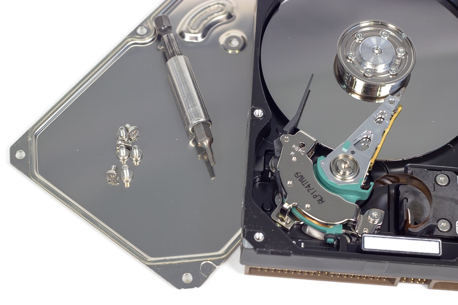 What You Do with a Damaged Hard Drive? - Seam Services